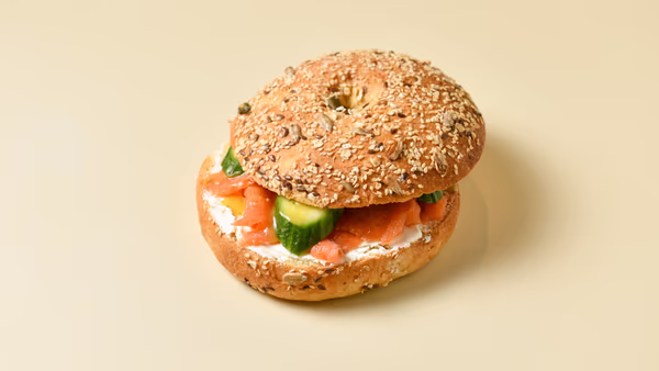 Multigrain Bagel with Smoked Salmon & Philadelphia
