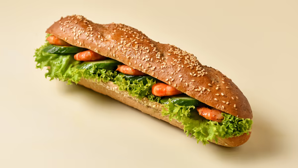 Shrimps in Exotic Sauce & Avocado in Whole Wheat Baguett